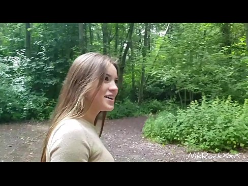 ❤️ Mhol mé d'Evelina go ndéanaimid fuck in áit phoiblí! Dúirt sí go raibh. Ansin fucked mé léi sa asal agus cum ina bhéal. Ansin pissed sí í féin. ️❌  Porn fb  linn