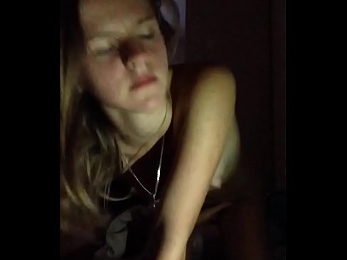 ❤️ Déanann cailín masturbates agus cums ️❌ Porn fb linn